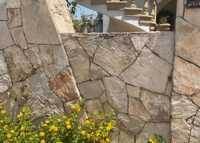 Salentina בית הארחה 3*